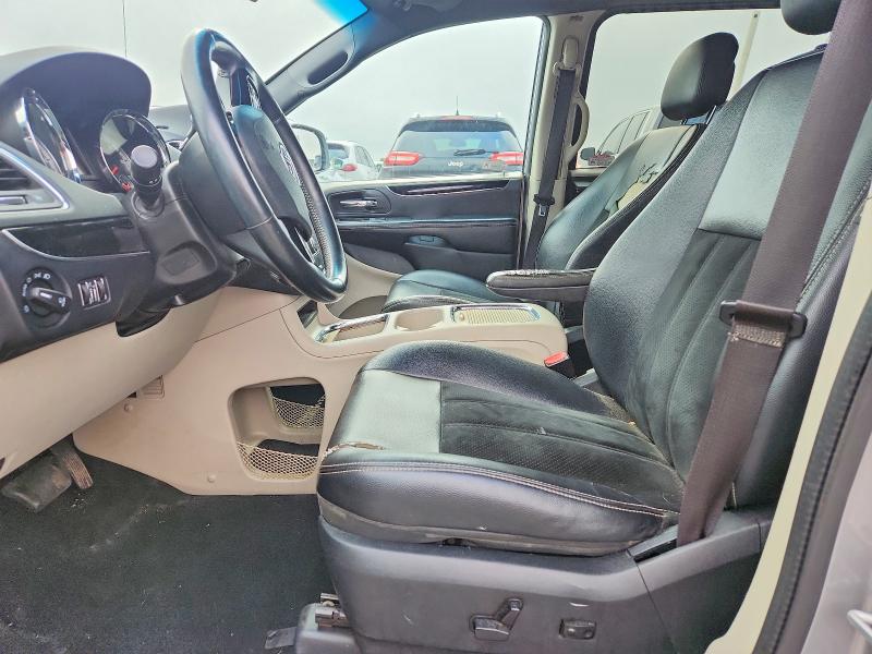 63403356 :رقم المزاد ، 2C4RDGCG1HR696124 vin ، 2017 Dodge Grand Caravan مزاد بيع