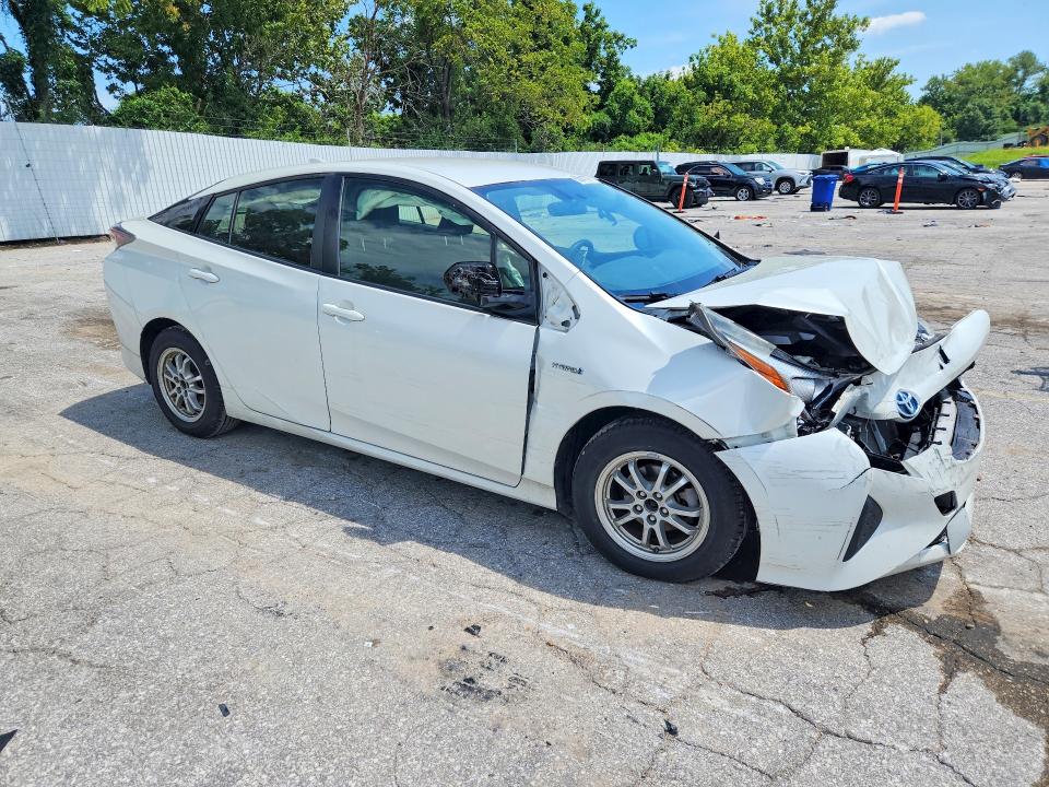 2016 Toyota Prius მანქანა იყიდება აუქციონზე, vin: JTDKARFU0G3001355, აუქციონის ნომერი: 65641316