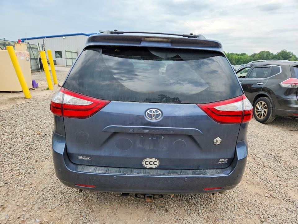 Aukcja sprzedaży 2015 Toyota Sienna, vin: 5TDDK3DC2FS110376, numer aukcji: 64243356
