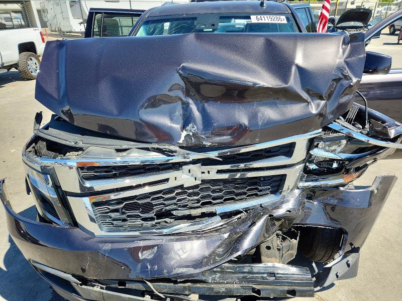 64119286 :رقم المزاد ، 1GNSCJKC0FR227066 vin ، 2015 Chevrolet Suburban مزاد بيع