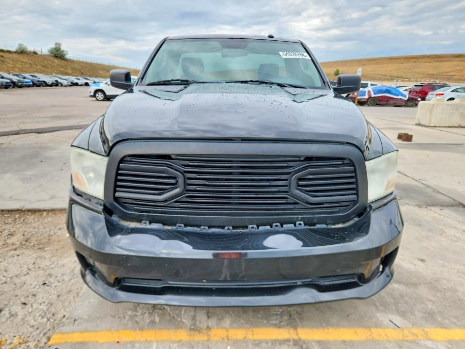 64828766 :رقم المزاد ، 3C6JR6AT8GG116985 vin ، 2016 Ram 1500 مزاد بيع
