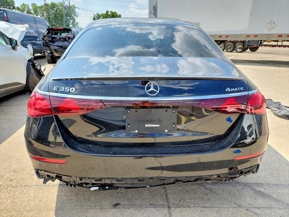 Продаж на аукціоні авто 2024 Mercedes-benz E, vin: W1KLF4HB4RA051006, номер лоту: 62262256