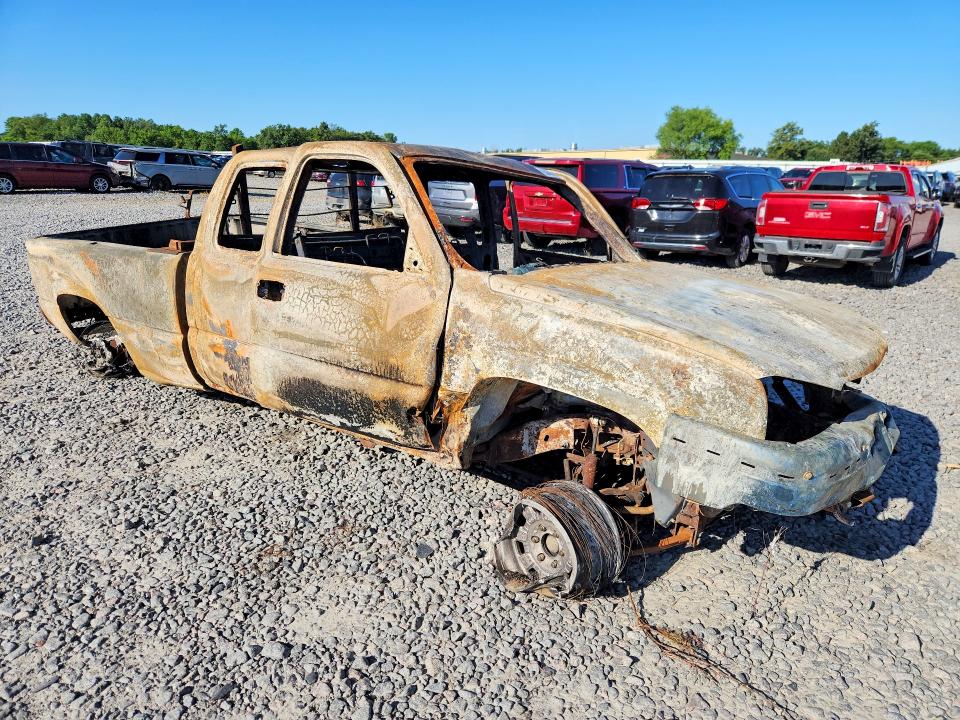 63669936 :رقم المزاد ، 1GCEK19T4XE190790 vin ، 1999 Chevrolet Silverado مزاد بيع