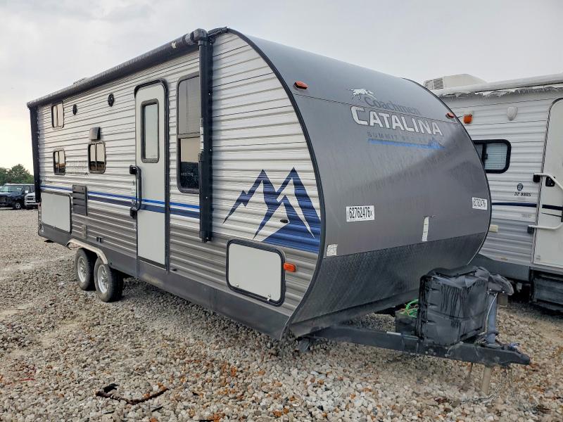 62762476 :رقم المزاد ، 5ZT2CALB9MU037564 vin ، 2021 Forest River Catalina مزاد بيع