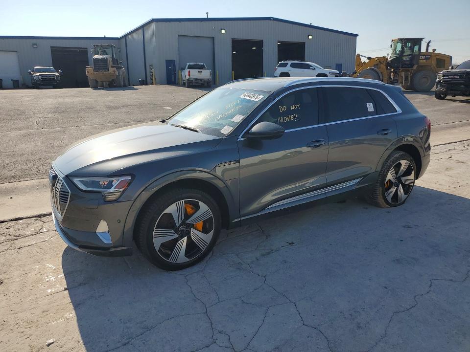 Aukcja sprzedaży 2019 Audi E-tron, vin: WA1VAAGE3KB007357, numer aukcji: 63803976