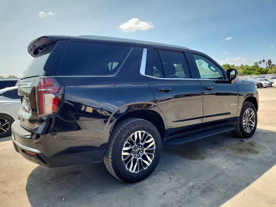 2021 Chevrolet Tahoe მანქანა იყიდება აუქციონზე, vin: 1GNSCNKDXMR242560, აუქციონის ნომერი: 61647756