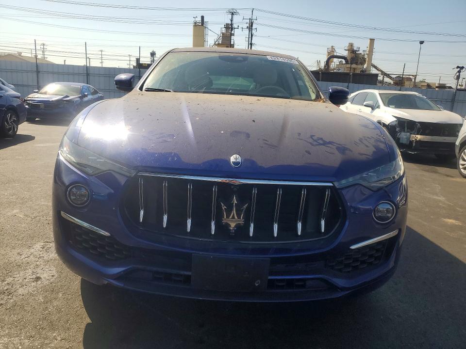 Продажа на аукционе авто 2022 Maserati Levante, vin: ZN661XUA9NX398535, номер лота: 62814596