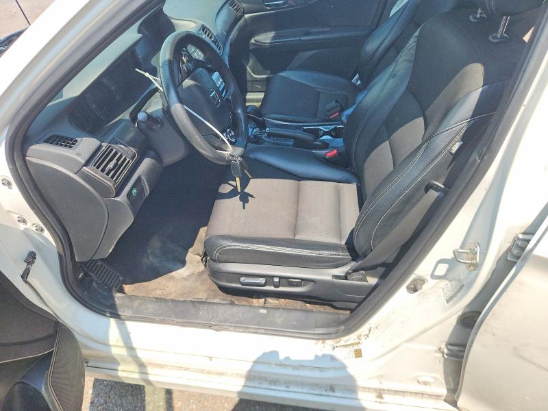 64047466 :رقم المزاد ، 1HGCR2F55GA180390 vin ، 2016 Honda Accord مزاد بيع