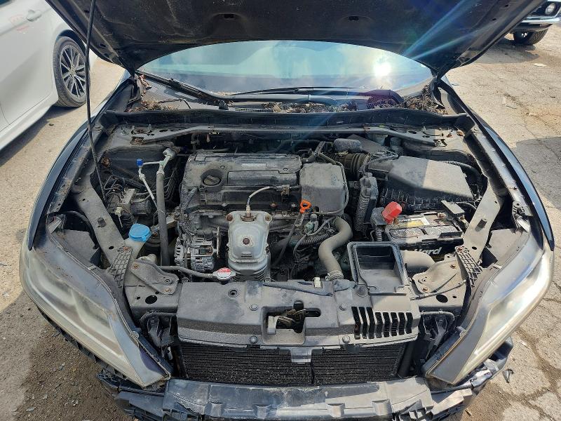 Продажа на аукционе авто 2017 Honda Accord, vin: 1HGCT1A32HA009342, номер лота: 63239926