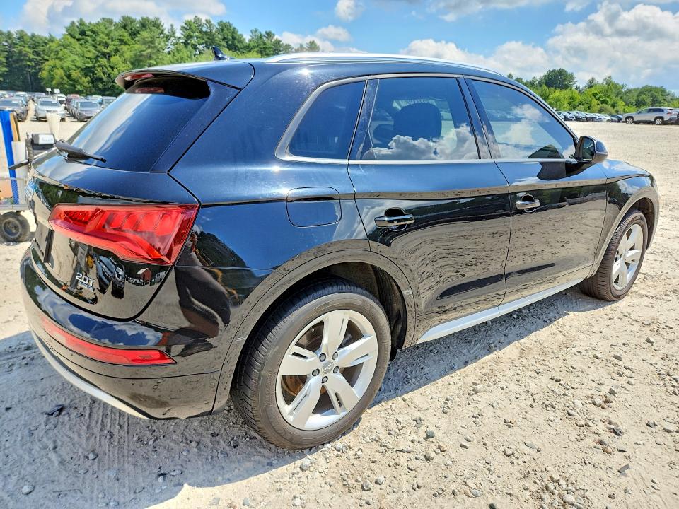 Продажа на аукционе авто 2018 Audi Q5, vin: WA1ANAFY7J2003650, номер лота: 63843106