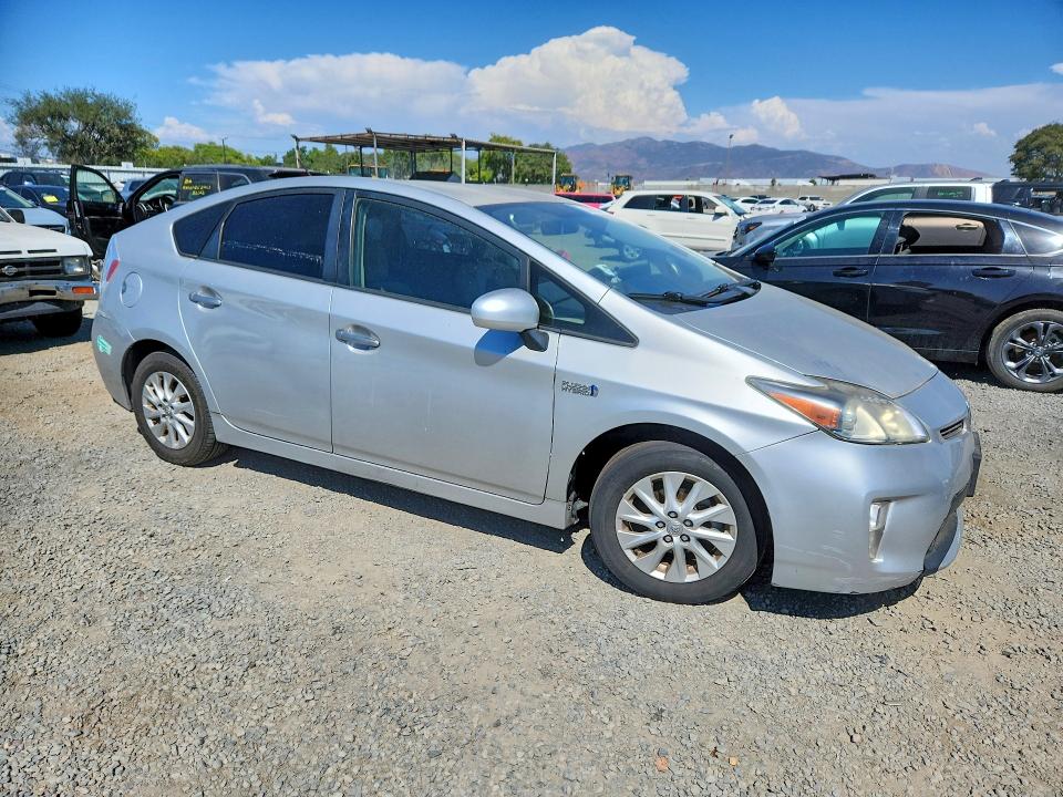 Aukcja sprzedaży 2015 Toyota Prius Plug-in Hybrid, vin: JTDKN3DPXF3069952, numer aukcji: 66484366