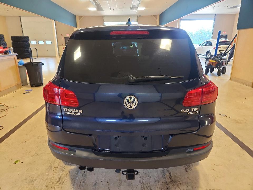 64015986 :رقم المزاد ، WVGBV3AX6EW555476 vin ، 2014 Volkswagen Tiguan مزاد بيع