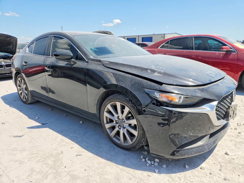 Продажа на аукционе авто 2021 Mazda 3, vin: JM1BPABL5M1318956, номер лота: 64237316