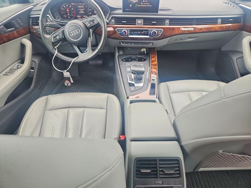 65276176 :رقم المزاد ، WAUENAF48KN008213 vin ، 2019 Audi A4 مزاد بيع
