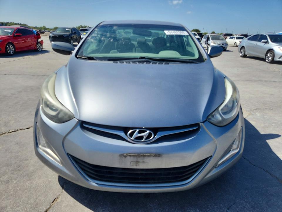 Продажа на аукционе авто 2016 Hyundai Elantra, vin: 5NPDH4AE2GH728654, номер лота: 64462066