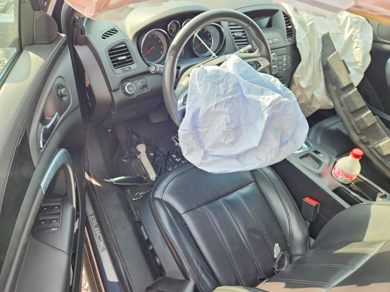 66320146 :رقم المزاد ، 2G4GP5EC9B9203077 vin ، 2011 Buick Regal مزاد بيع