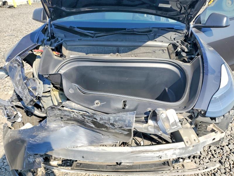 2024 Tesla Model Y მანქანა იყიდება აუქციონზე, vin: 7SAYGDEE2RF116893, აუქციონის ნომერი: 66131506