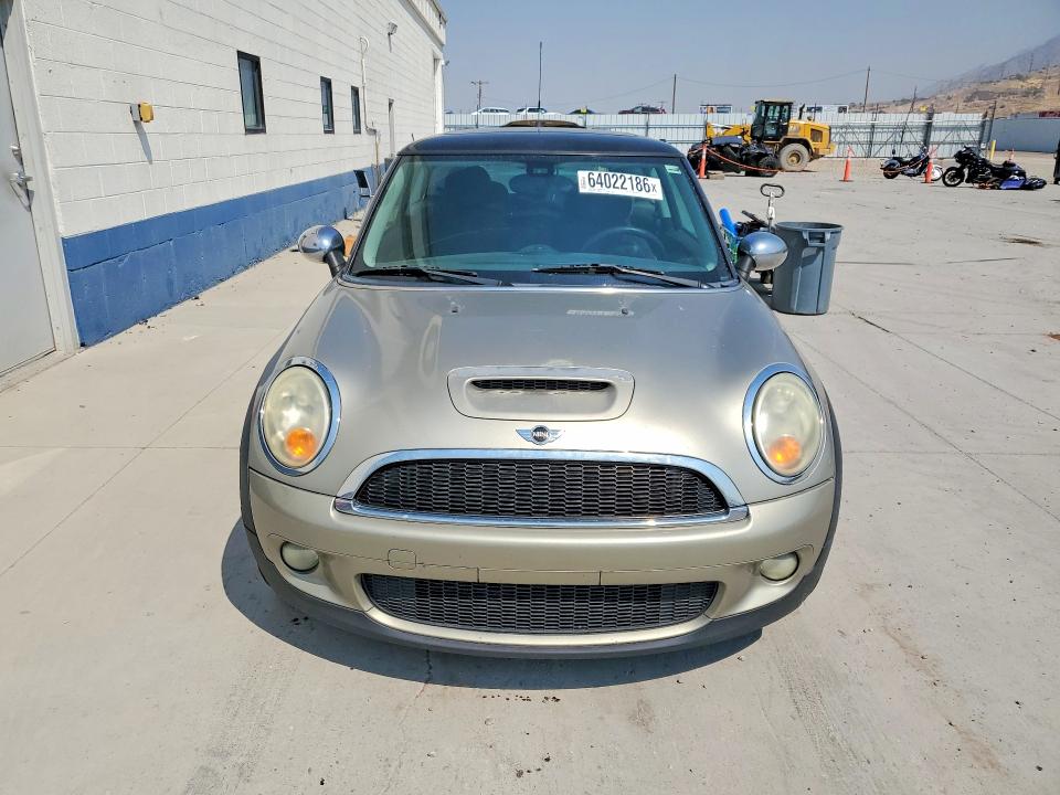 Продаж на аукціоні авто 2009 Mini Cooper, vin: WMWMF73569TT94340, номер лоту: 64022186