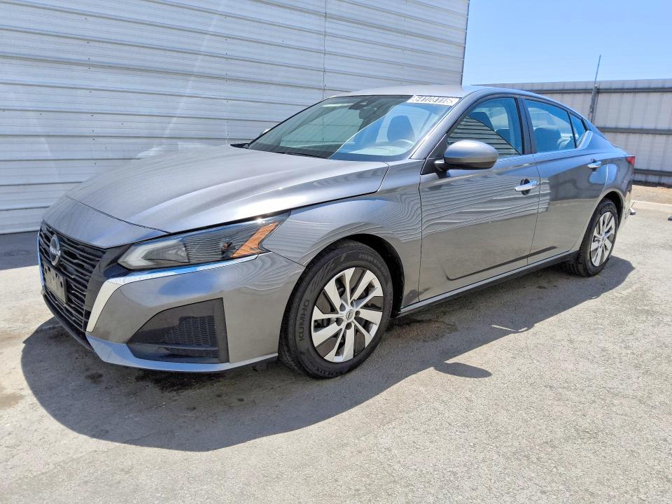 Продажа на аукционе авто 2023 Nissan Altima, vin: 1N4BL4BV3PN411623, номер лота: 64108116