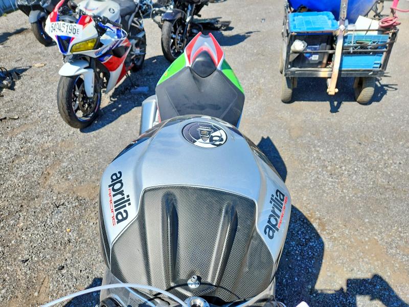 63150206 :رقم المزاد ، ZD4KEU005HS000274 vin ، 2017 Aprilia Rsv4 مزاد بيع