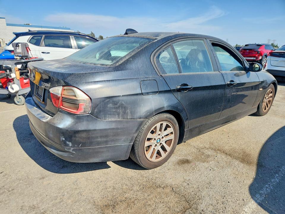 63388336 :رقم المزاد ، WBAVC53547FZ80113 vin ، 2007 Bmw 328 مزاد بيع