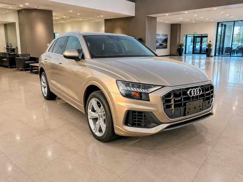 67558056 :رقم المزاد ، WA1BVAF14KD008818 vin ، 2019 Audi Q8 مزاد بيع
