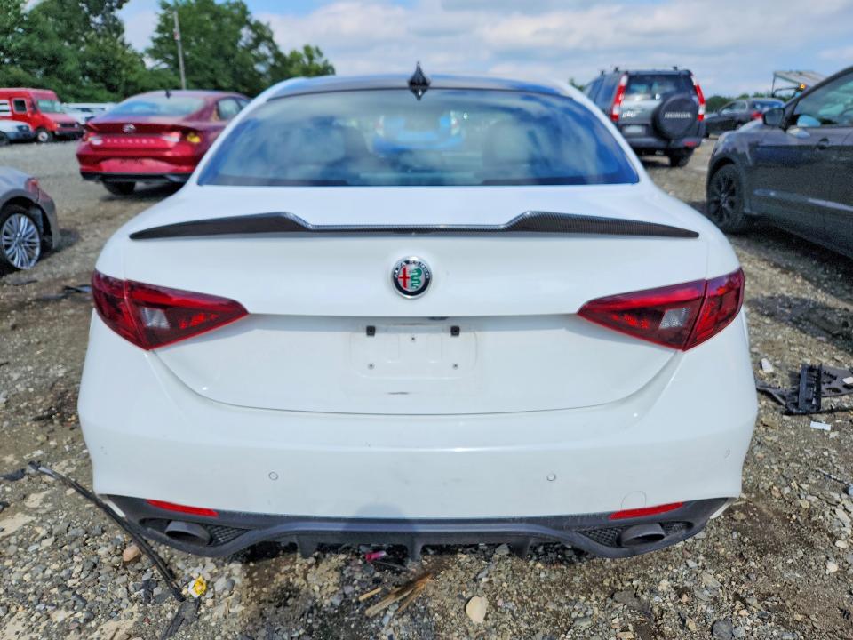 Продаж на аукціоні авто 2022 Alfa Romeo Giulia, vin: ZARFANBN1N7655057, номер лоту: 65497206