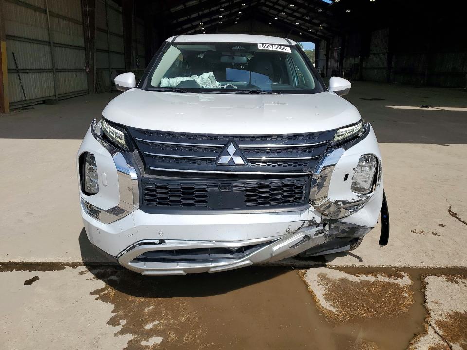 2024 Mitsubishi Outlander მანქანა იყიდება აუქციონზე, vin: JA4J4VA82RZ020926, აუქციონის ნომერი: 65575906
