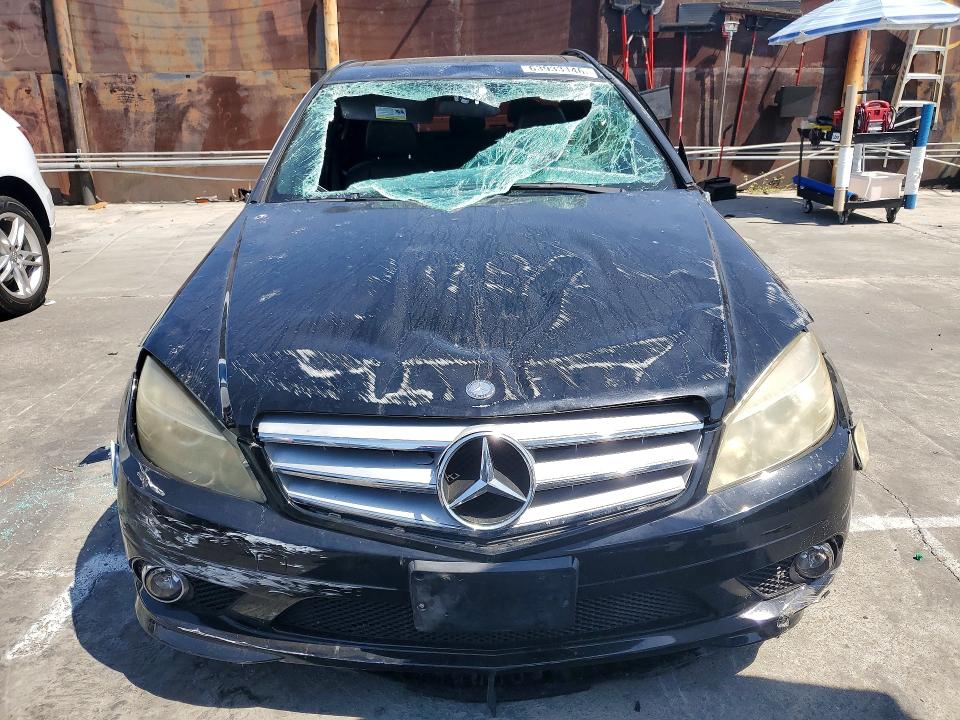 Продажа на аукционе авто 2008 Mercedes-benz C, vin: WDDGF54X28F048969, номер лота: 63933146