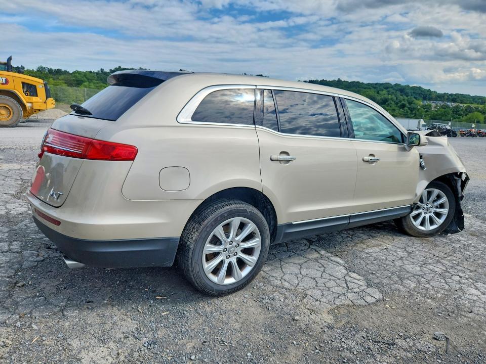 Aukcja sprzedaży 2017 Lincoln Mkt, vin: 2LMHJ5FK4HBL00060, numer aukcji: 66657746