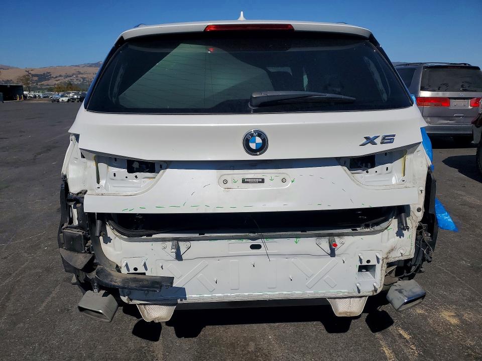 2018 Bmw X5 მანქანა იყიდება აუქციონზე, vin: 5UXKR0C52J0X99706, აუქციონის ნომერი: 64045126