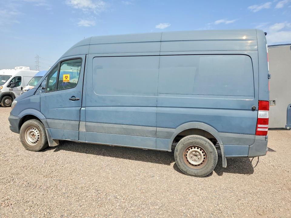 63610236 :رقم المزاد ، WD3PE7CD7JP632035 vin ، 2018 Mercedes-benz Sprinter مزاد بيع