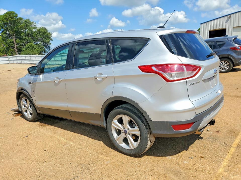 2015 Ford Escape მანქანა იყიდება აუქციონზე, vin: 1FMCU0G72FUA35723, აუქციონის ნომერი: 63150356