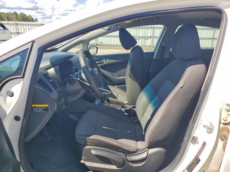 67338336 :رقم المزاد ، KNAFX4A67F5400193 vin ، 2015 Kia Forte مزاد بيع