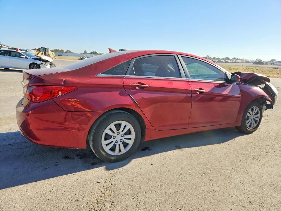 62725256 :رقم المزاد ، 5NPEB4AC8BH055544 vin ، 2011 Hyundai Sonata مزاد بيع