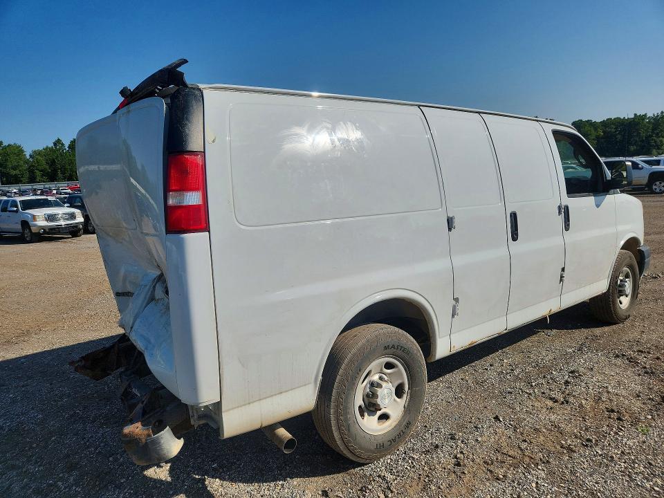 2017 Chevrolet Express 3500 მანქანა იყიდება აუქციონზე, vin: 1GCZGGFF8H1108301, აუქციონის ნომერი: 63114436