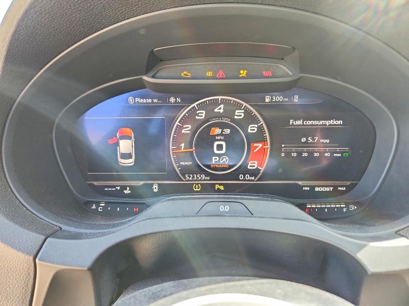 66165336 :رقم المزاد ، WAUB1GFF3H1037010 vin ، 2017 Audi S3 مزاد بيع