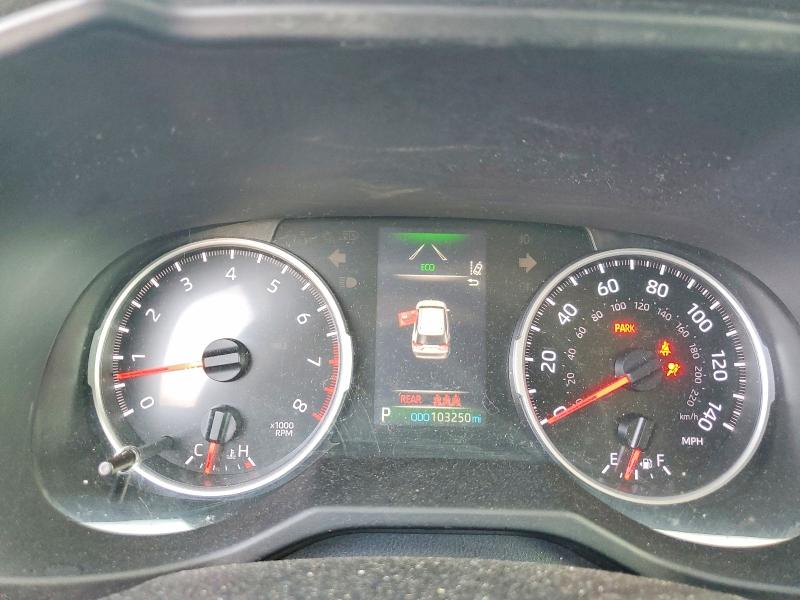 63713786 :رقم المزاد ، 2T3P1RFV0MW173277 vin ، 2021 Toyota Rav4 مزاد بيع