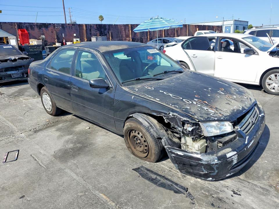 2000 Toyota Camry მანქანა იყიდება აუქციონზე, vin: 4T1BG22K3YU946382, აუქციონის ნომერი: 63525856