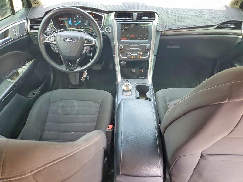 66096856 :رقم المزاد ، 3FA6P0T9XKR237376 vin ، 2019 Ford Fusion مزاد بيع
