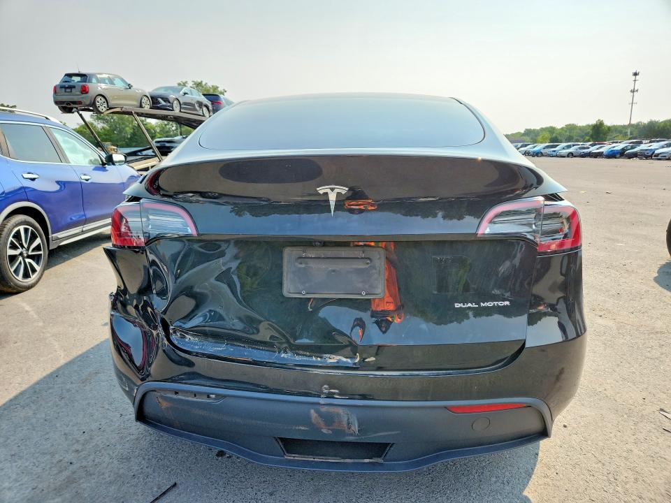 64727366 :رقم المزاد ، 7SAYGDEE6PA144321 vin ، 2023 Tesla Model Y مزاد بيع