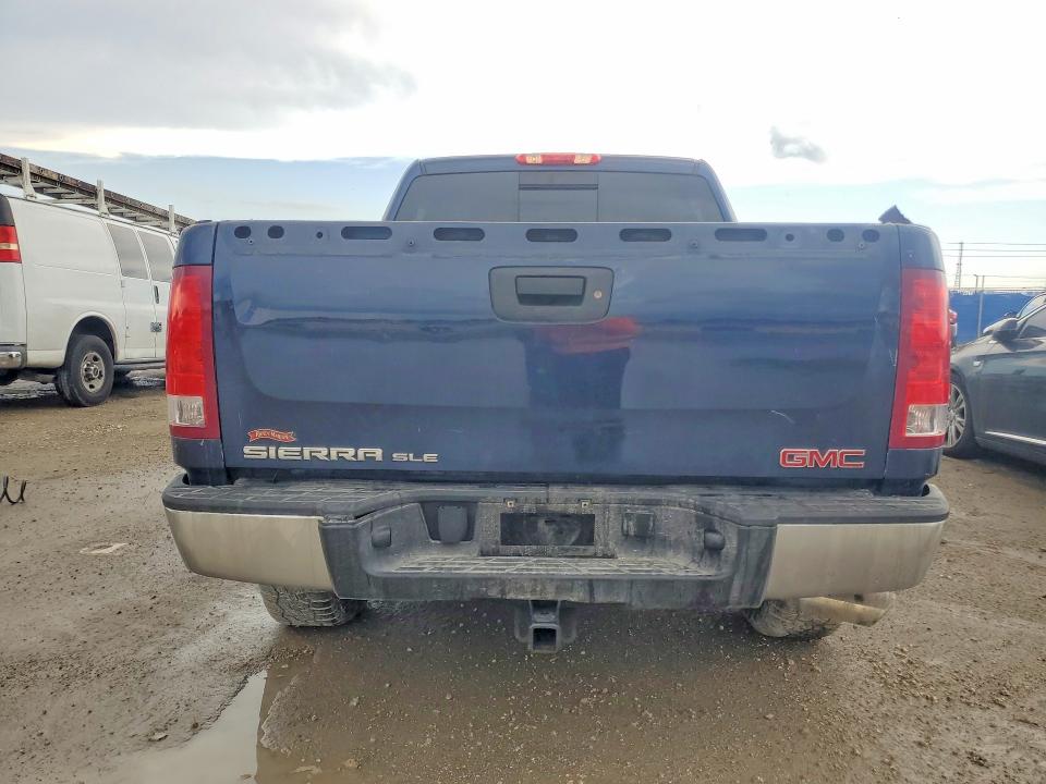 66124576 :رقم المزاد ، 3GTP2VE71CG207329 vin ، 2012 Gmc Sierra مزاد بيع