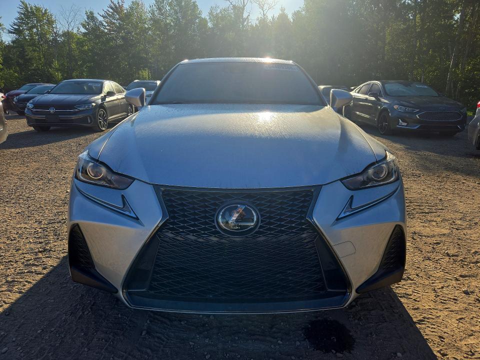 Auction sale of the 2019 Lexus Is, vin: JTHC81D21K5038588, lot number: 64409386