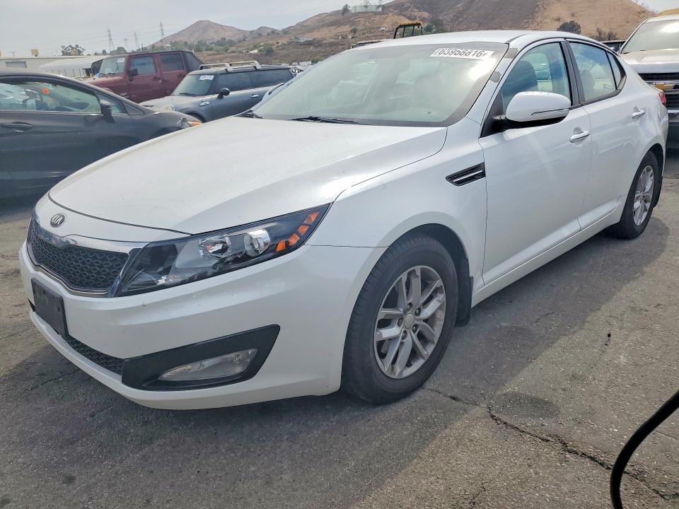 2013 Kia Optima მანქანა იყიდება აუქციონზე, vin: 5XXGM4A77DG243203, აუქციონის ნომერი: 65958816