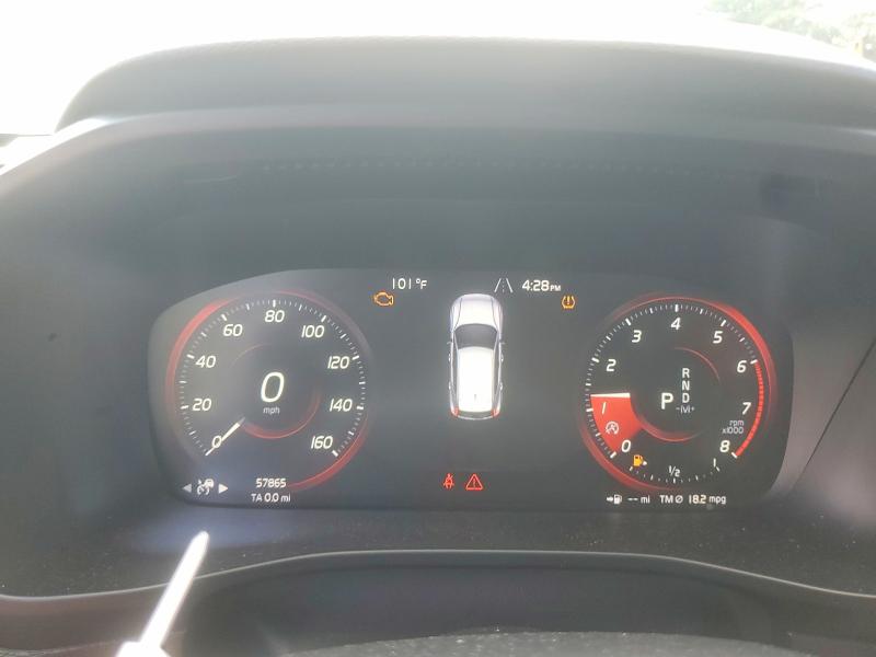 2019 Volvo Xc40 მანქანა იყიდება აუქციონზე, vin: YV4162UL8K2102878, აუქციონის ნომერი: 64551216