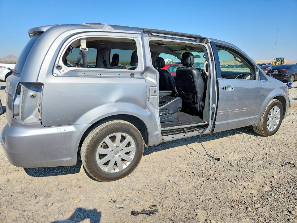 2016 Chrysler Town & Country მანქანა იყიდება აუქციონზე, vin: 2C4RC1BG3GR293293, აუქციონის ნომერი: 63318276