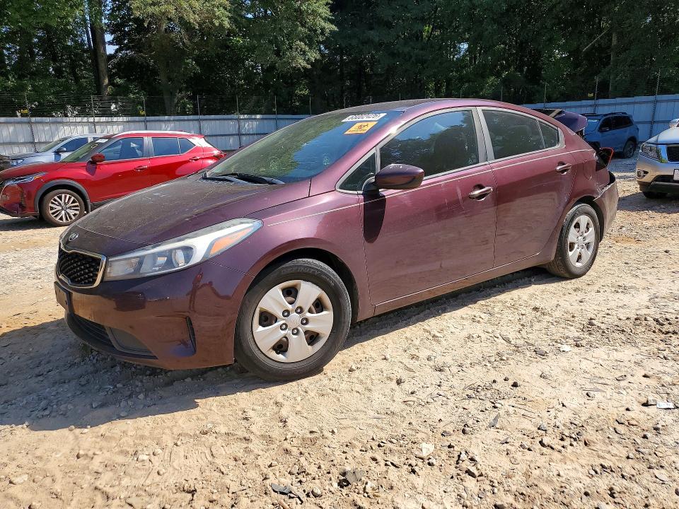 65002426 :رقم المزاد ، 3KPFK4A79HE049014 vin ، 2017 Kia Forte مزاد بيع