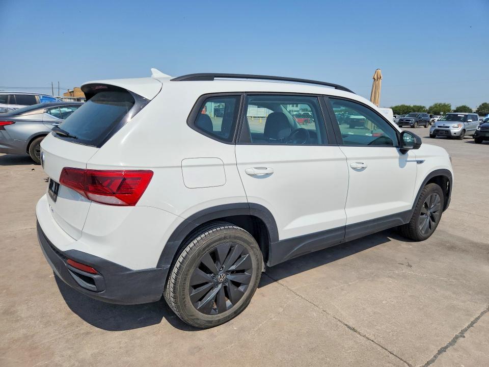 63938246 :رقم المزاد ، 3VV5X7B25RM008289 vin ، 2024 Volkswagen Taos مزاد بيع