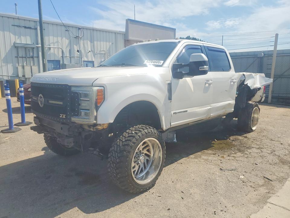Продаж на аукціоні авто 2017 Ford F250, vin: 1FT7W2BT7HEB13488, номер лоту: 63204606