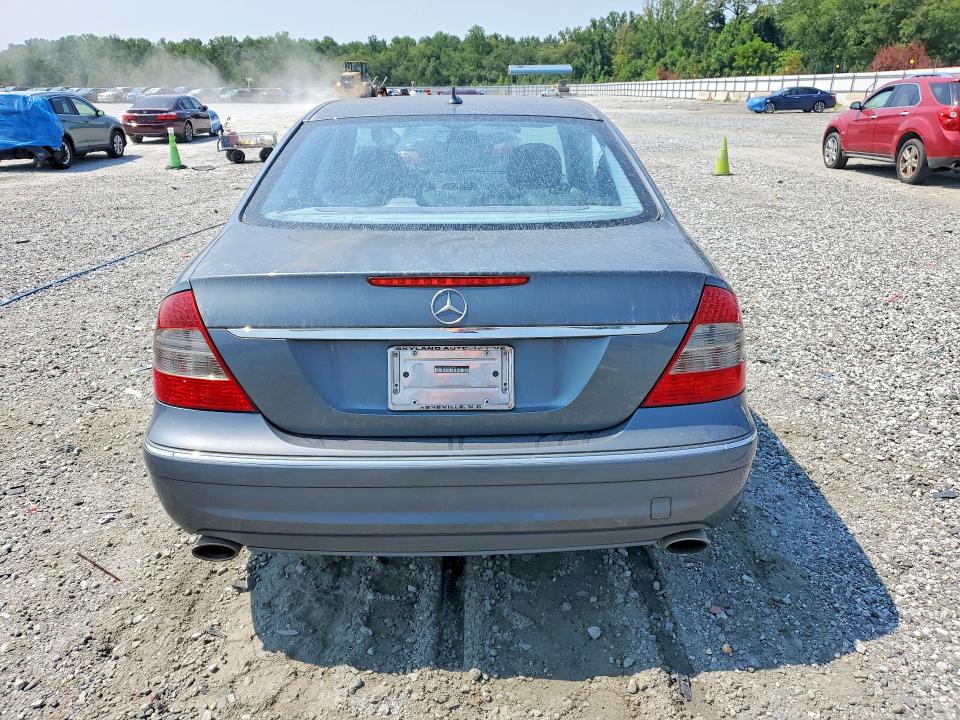 2009 Mercedes-benz E მანქანა იყიდება აუქციონზე, vin: WDBUF56X49B360826, აუქციონის ნომერი: 64409466